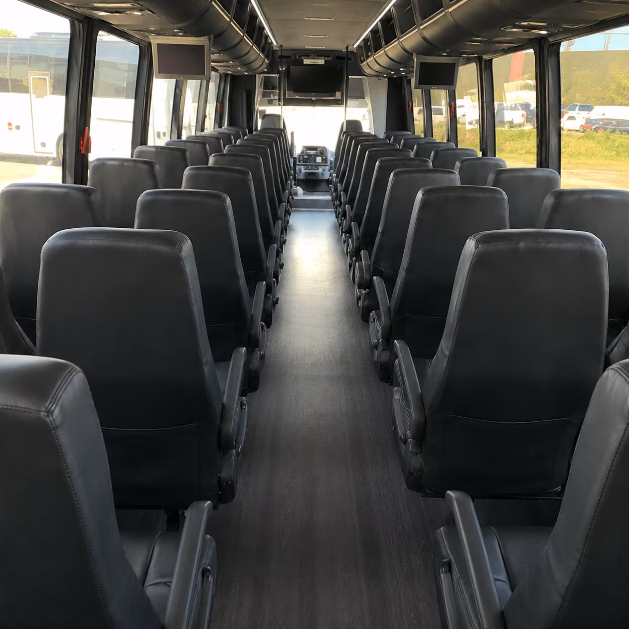 charter bus rentals to lake michigan shore tasting rooms from wyoming
