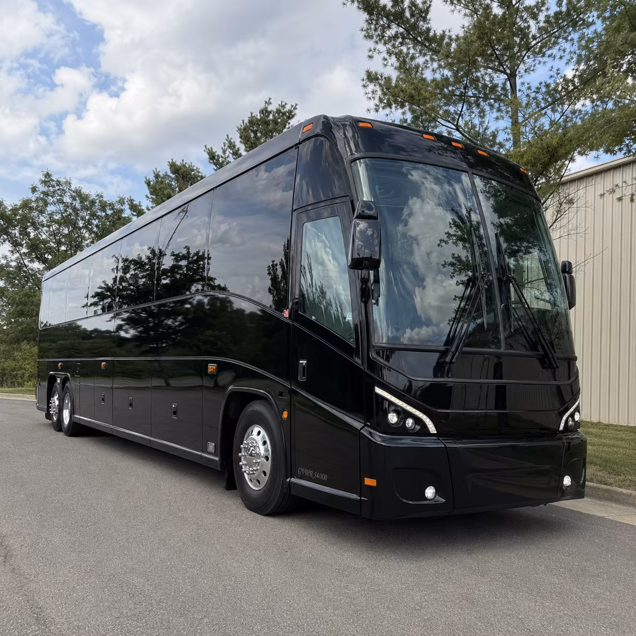 charter buses for science and nature field trips around grand rapids