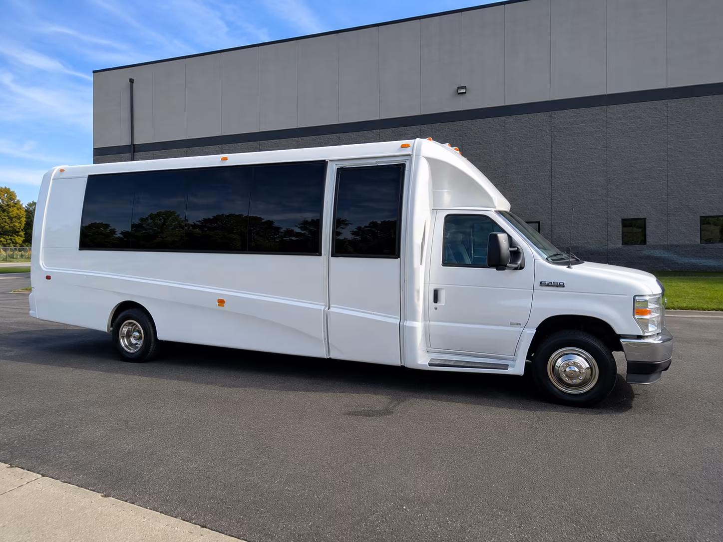 wyoming employee transportation onboard seating