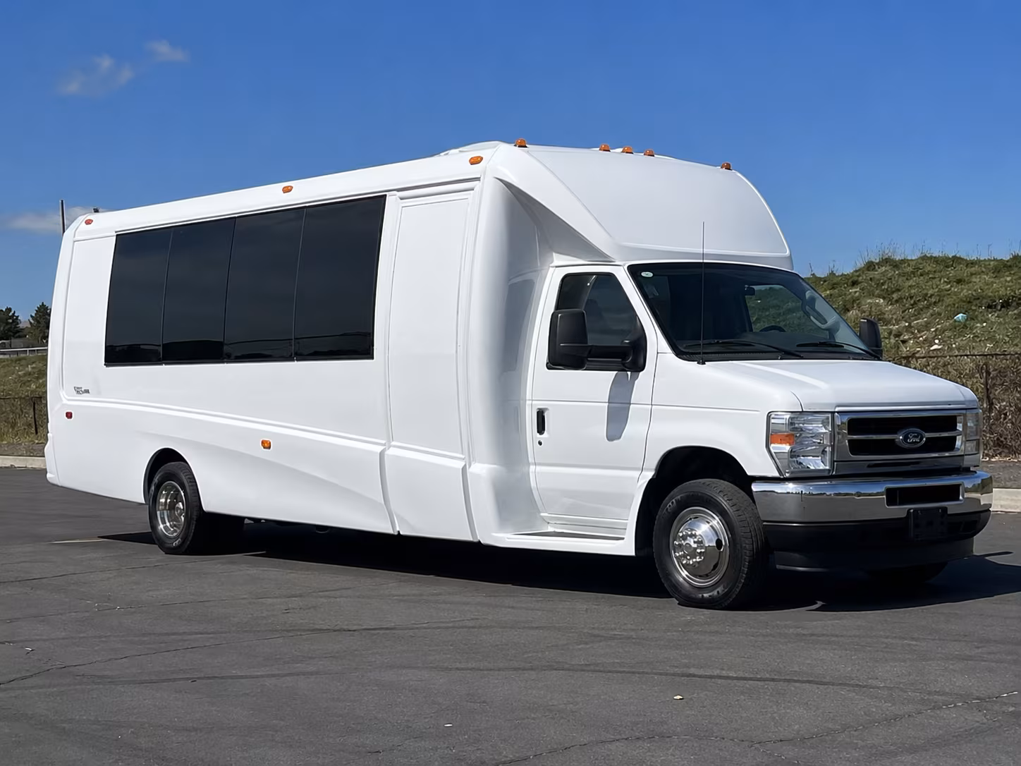 wyoming michigan corporate party bus rental
